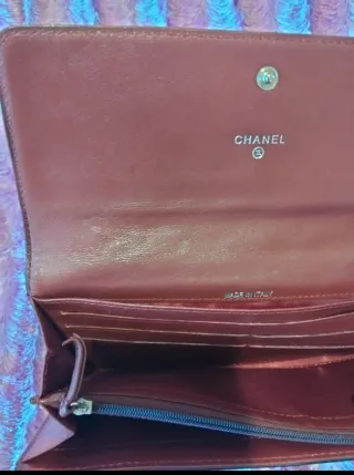 Portafoglio Chanel nero e rosso