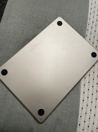 MacBook Air M2 13 Plata