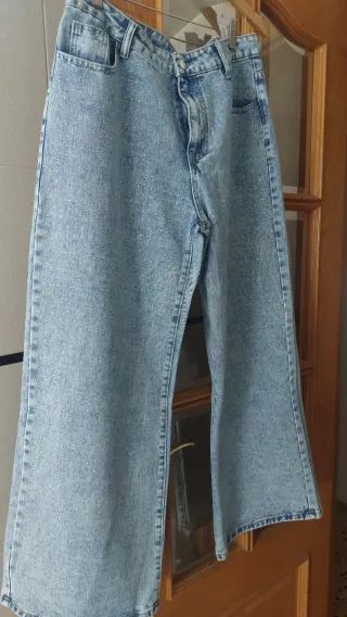 Pantalón vaquero con brillantes Talla XL