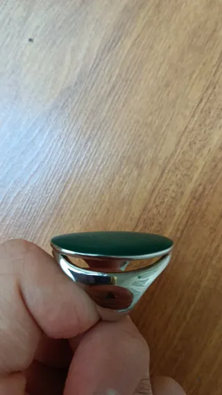 Collar de cuentas verdes y azules + anillo verde