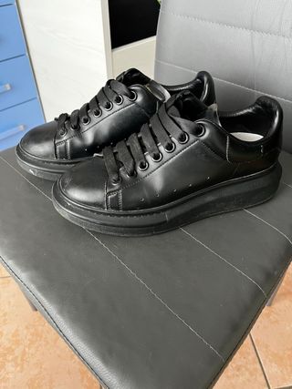Sneakers Alexander McQueen nere