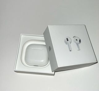 Estuche AirPods 4 Blanco