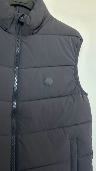 Chaleco acolchado negro