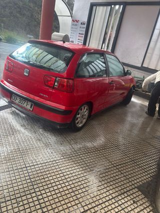 SEAT Ibiza 2000