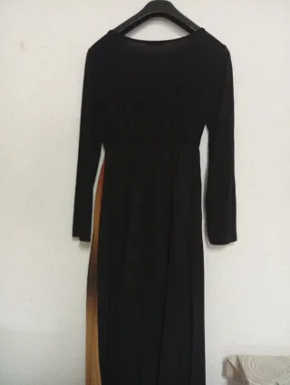 Vestido largo plisado efecto fuego