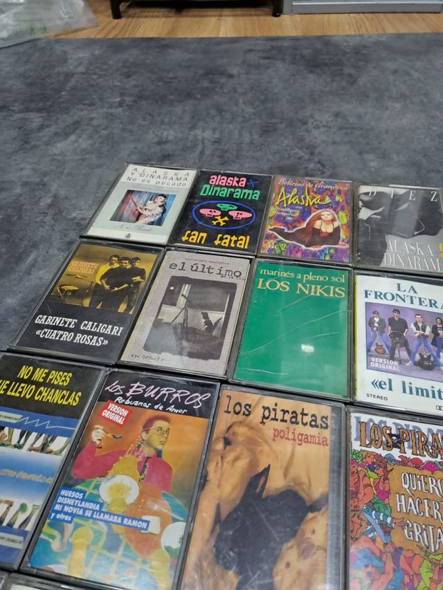 Lote Cintas Cassettes Pop Movida Madrileña Vintage