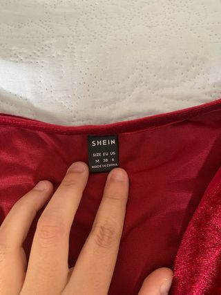 Vestido Terciopelo Rojo Manga Larga