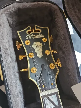 D'Angelico Deluxe DC Guitarra Satin Brown Burst