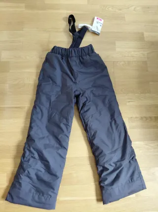 Pantalón esquí niño talla 8 impermeable y tirantes