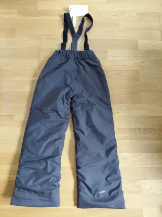 Pantalón esquí niño talla 8 impermeable y tirantes