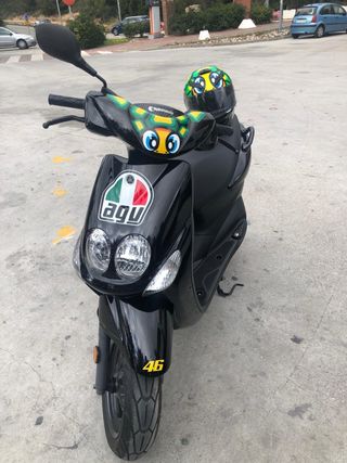 Yamaha Neos 49cc 2T Negra Año 2018- Negociable