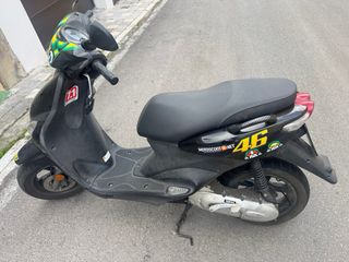 Yamaha Neos 49cc 2T Negra Año 2018- Negociable