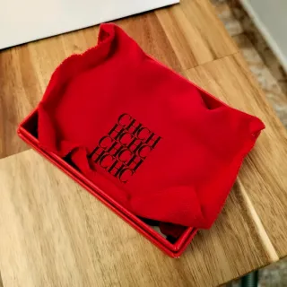 Pulsera Carolina Herrera Negra Resina