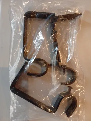 Soportes para cortinas de metal