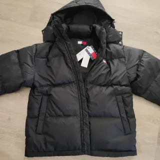 Chaqueta plumífero Tommy Hilfiger negra