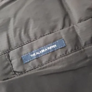 Chaqueta plumífero Tommy Hilfiger negra