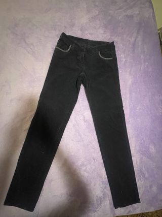 pantalón efecto aterciopelado