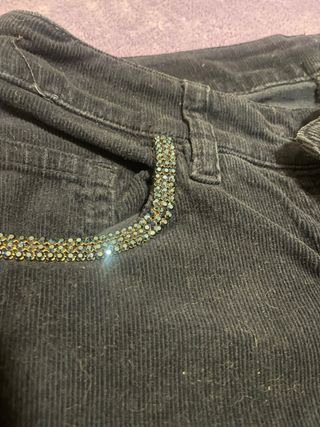 pantalón efecto aterciopelado