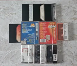 Lotto 10 cassette musicali compilation