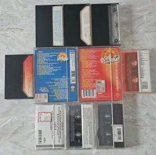Lotto 10 cassette musicali compilation