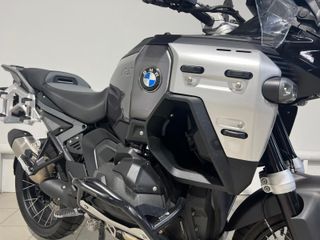 BMW R 1300 GS Adventure Triple Black