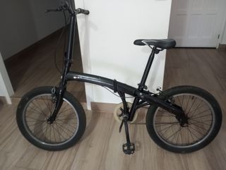 Bicicleta plegable negra