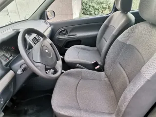 Renault Clio 2005