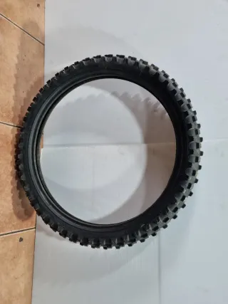 Neumático Michelin 21 Usado