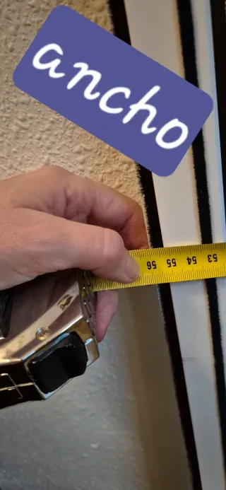 Mosquitera metálica blanca