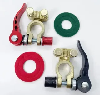 Bornes Bornas Batería Coche FUENGIROLA