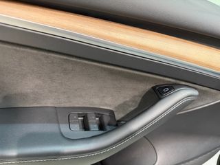 Tesla Model 3 Gran Autonomía AWD