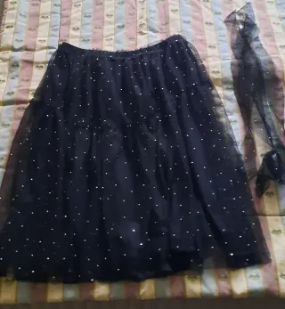 Falda Zara Tulle  talla 11-12. Está forrada.