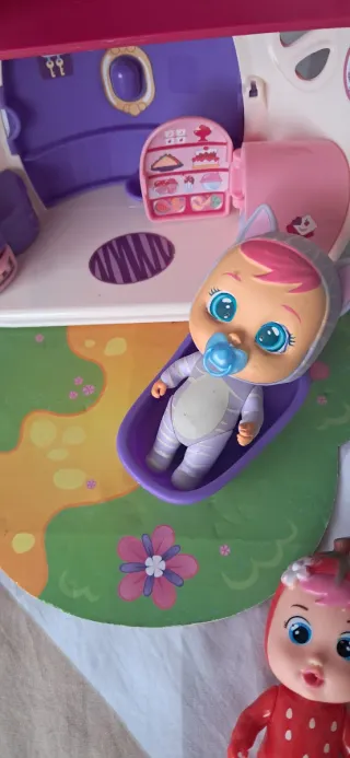 2 Casas Bebés Llorones -Casa de Katie- y accesorio