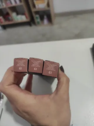 Lápiz Labial RVB LAB Rosa Larga Duración