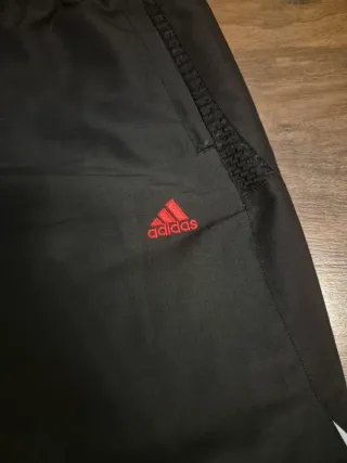 Adidas 90’s vintage parachute track pants baggy ov