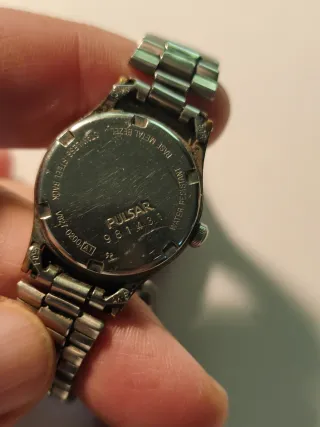 Reloj Pulsar Mujer Esfera Pequeña Platedo