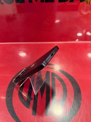 Telefono Iphone 15 Pro Titanio Azul / 256 GB.