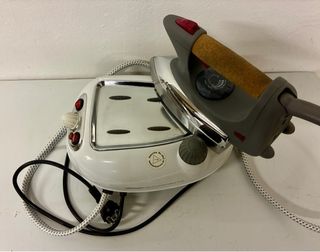 Centro de planchado ORBEGOZO VP 6300 – 2400 W