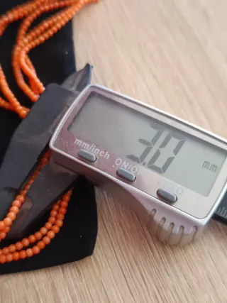 5 fili in corallo arancione naturale