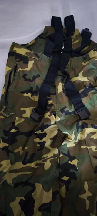 Traje de intemperie 2 piezas camuflaje
