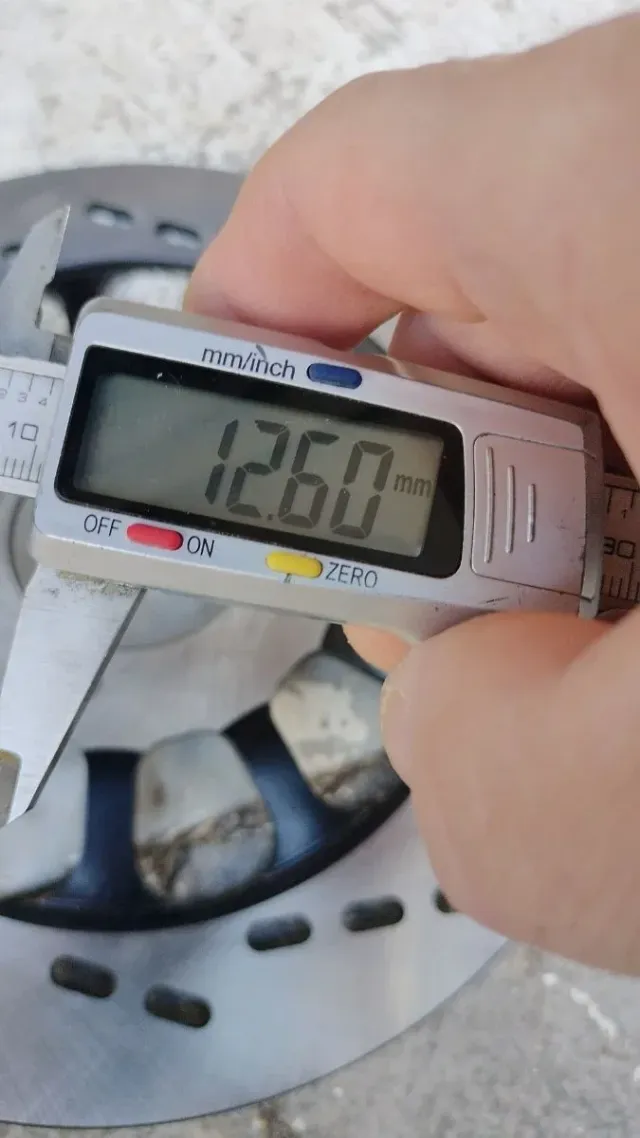 Vendo disco freno Suzuki GN125