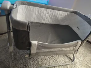 Mini cuna eléctrica