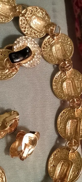 Collana e orecchini firmata anni 70/80