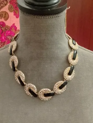 Collana e orecchini firmata anni 70/80