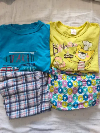 Lote ropa niños 2 pijamas T 6 años