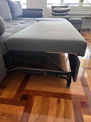 Sofá Cama ChaiseGris Maisons Du Monde + 2 Otomanos