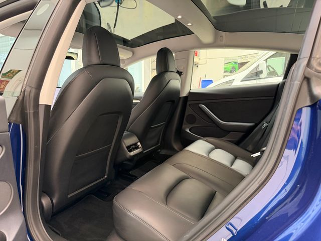 Tesla Model 3 Gran Autonomía AWD