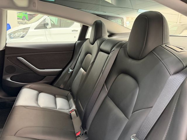 Tesla Model 3 Gran Autonomía AWD