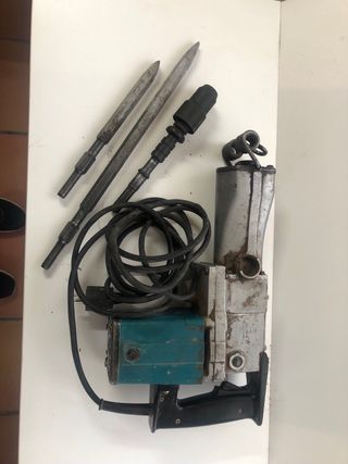 Martillo Perforador Makita 8035NB