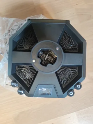 Volante e pedali Thrustmaster T598 (PS5, PS4, PC)